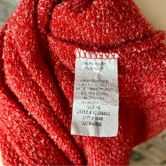 Ces Femme Red Balloon Sleeve Sweater - Picture 6 of 7